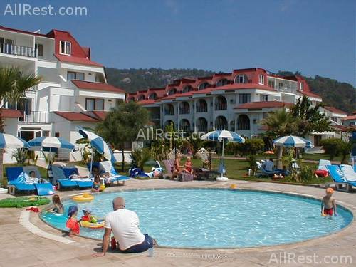 Sailors Beach Club 